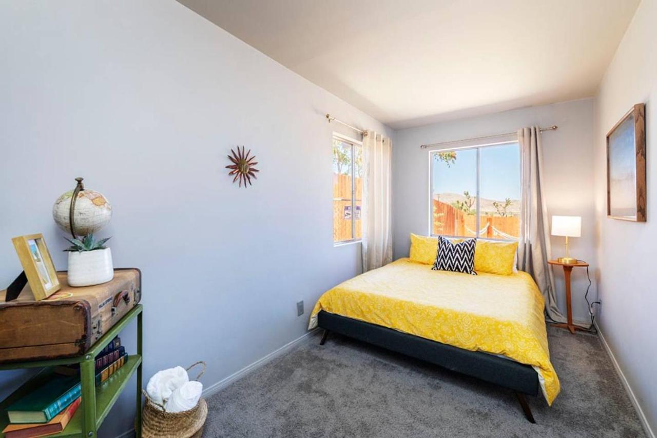 Made In The Shade - Central, Hot Tub, Ac, Sleeps 8 Villa Joshua Tree Luaran gambar
