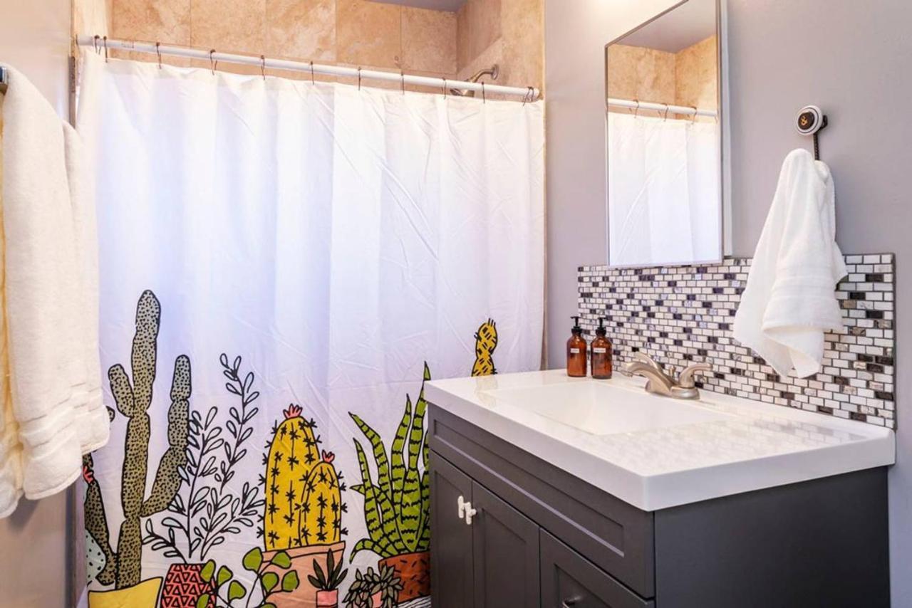 Made In The Shade - Central, Hot Tub, Ac, Sleeps 8 Villa Joshua Tree Luaran gambar